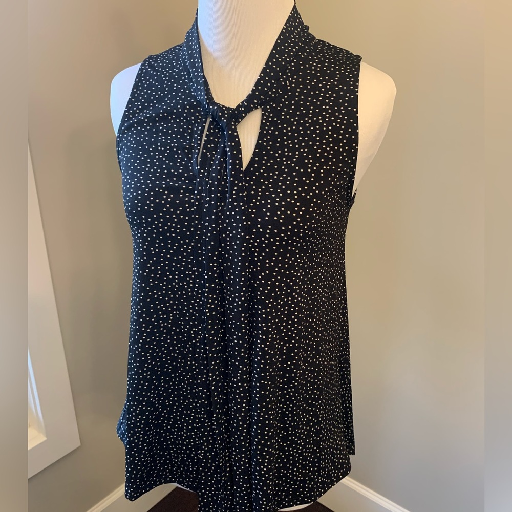 Women’s tie neck tank